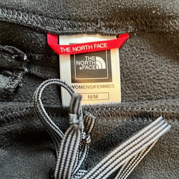 Women’s Black The North Face TKA 100 Microvelour Straight Leg (Size: Medium) - Picture 2 of 5